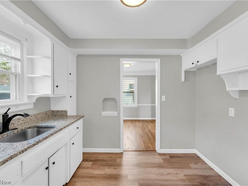 16705 Glendale Avenue, Cleveland, OH 44128 Photo 13