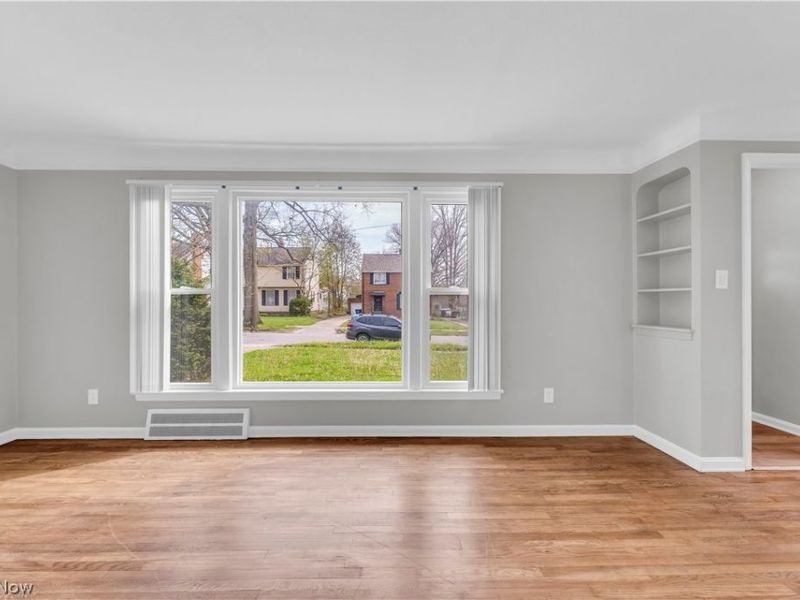 16705 Glendale Avenue, Cleveland, OH 44128 Photo 6