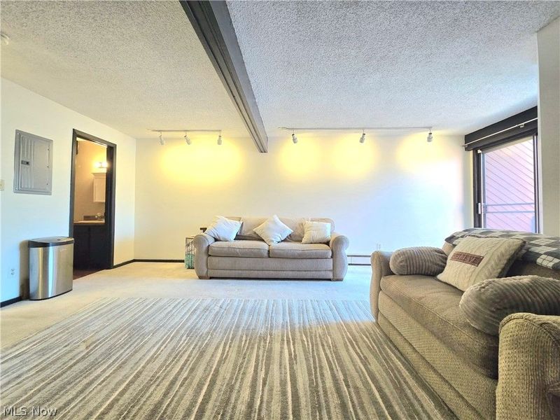 1579 Treetop Trail, Unit 27, Akron, OH 44313 Photo 5