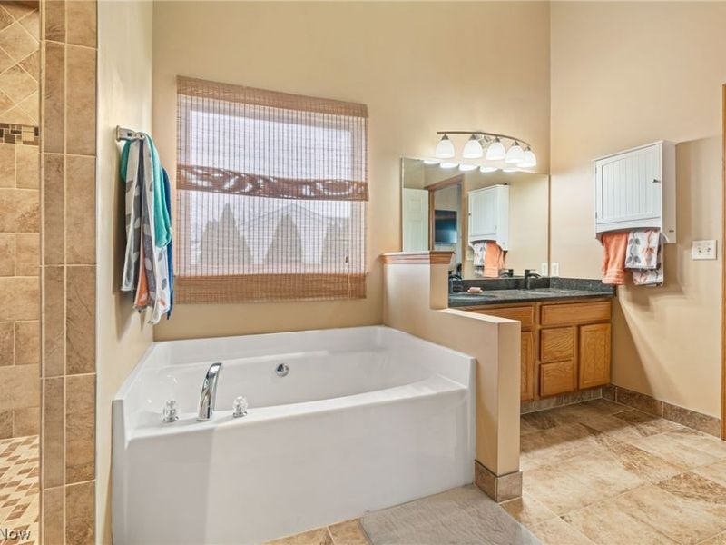 5384 Villarose Avenue NW, Massillon, OH 44647 Photo 30