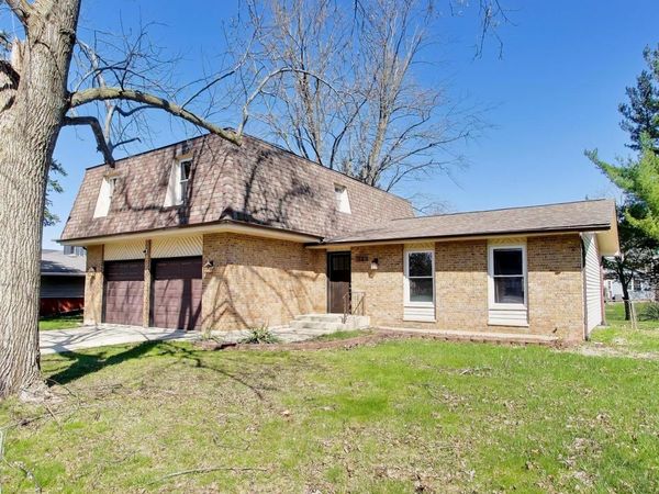 1820 Bolson Drive , Downers Grove, IL 60516