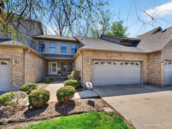 146 Mclaren Drive , Sycamore, IL 60178