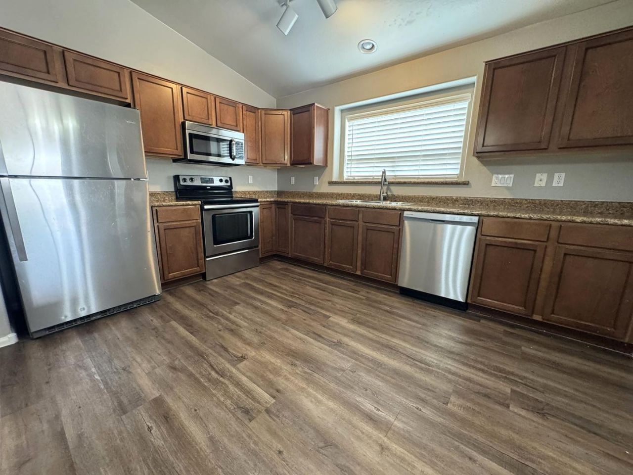 1345 W Corriente Drive, San Tan Valley, AZ 85143 Main Photo