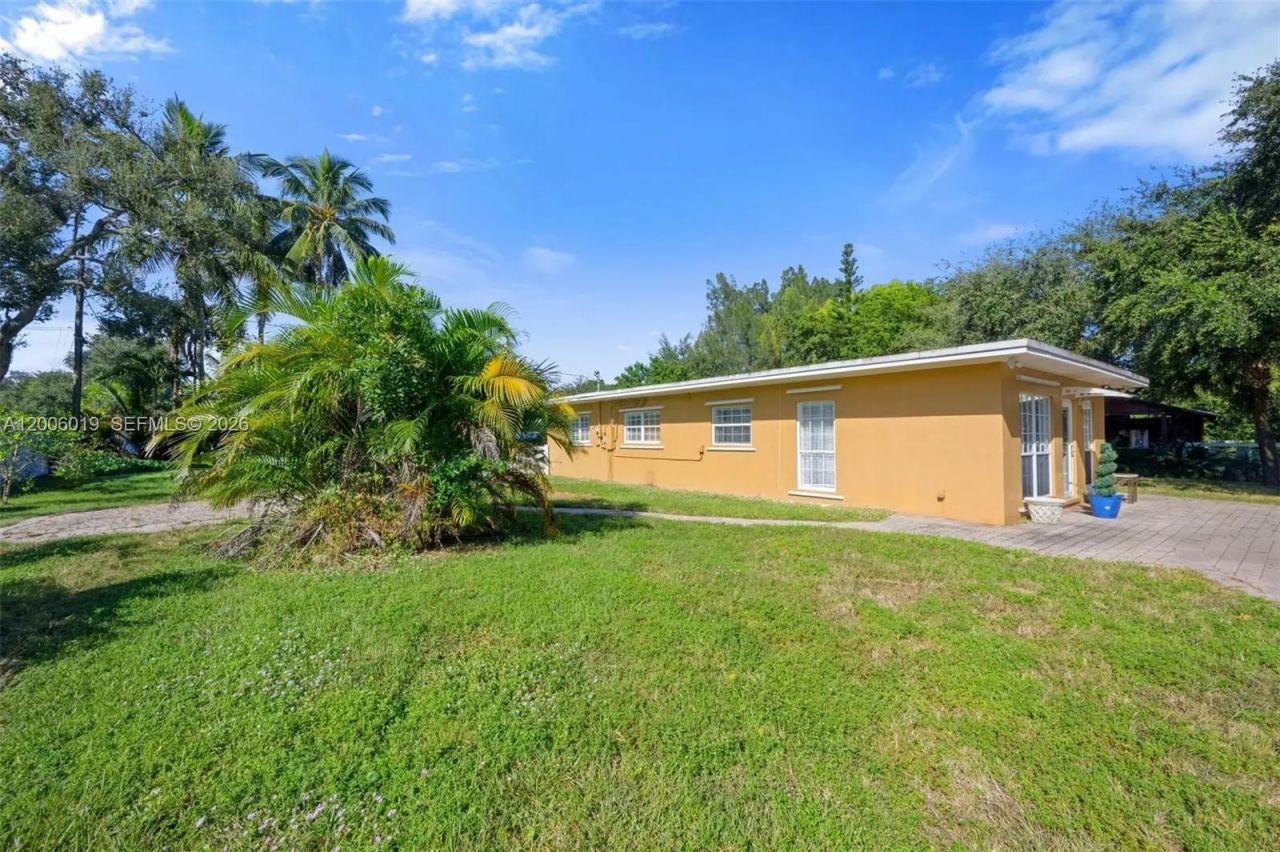 4001 SW 73rd Ave , Davie, FL 33314 Photo