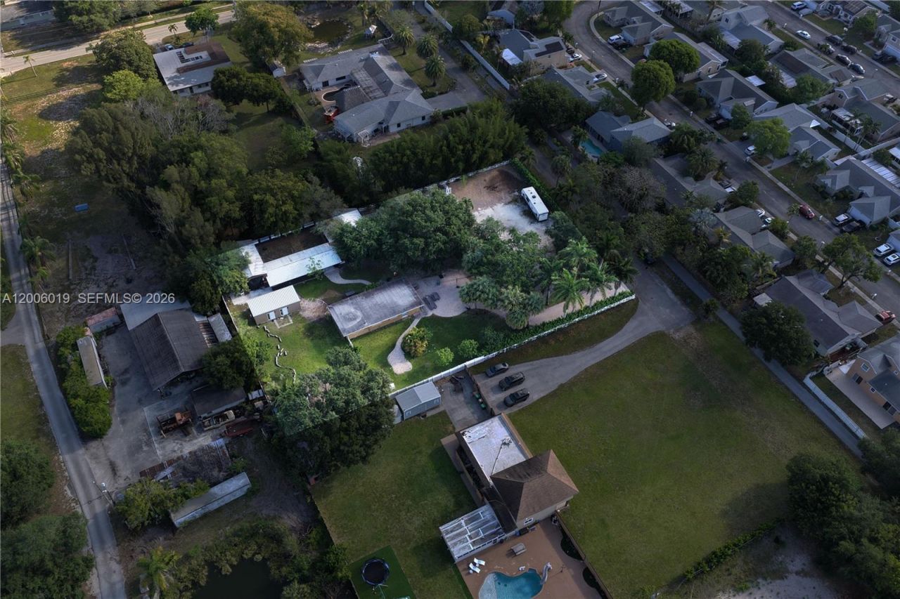 4001 SW 73rd Ave , Davie, FL 33314 Photo