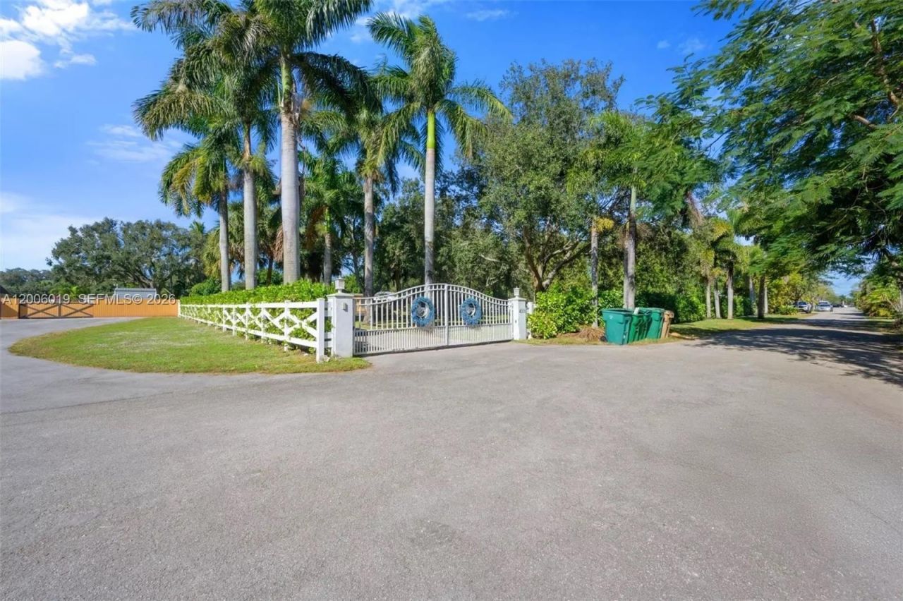 4001 SW 73rd Ave , Davie, FL 33314 Photo
