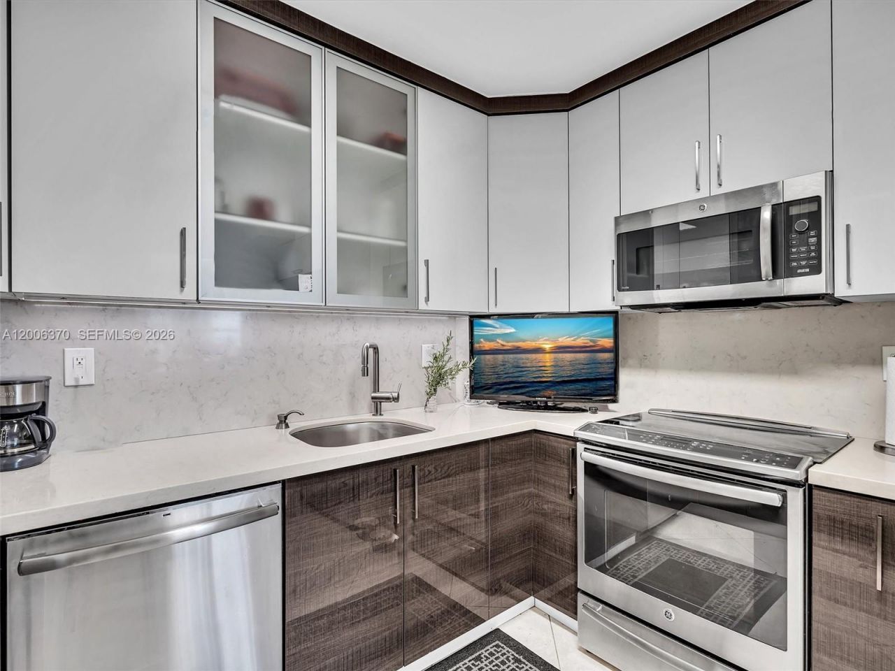 500 Bayview Dr , Unit 1731, Sunny Isles Beach, FL 33160 Photo
