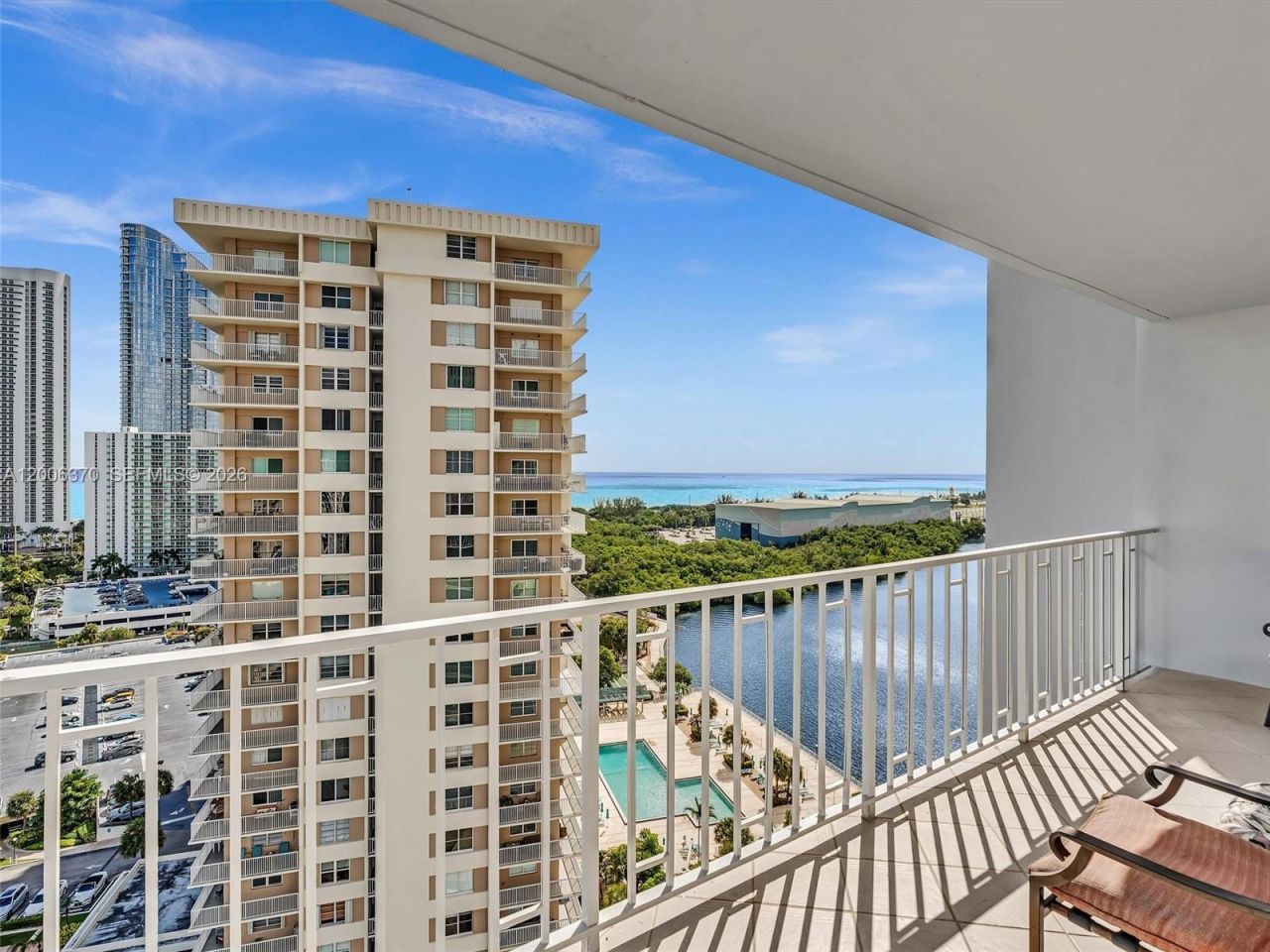 500 Bayview Dr , Unit 1731, Sunny Isles Beach, FL 33160 Photo
