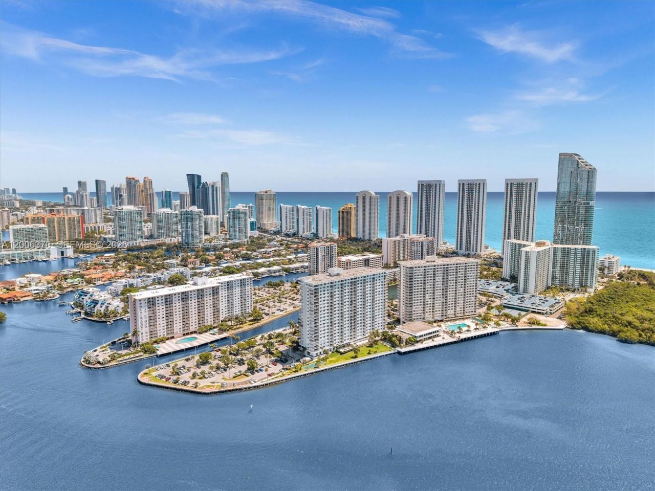 500 Bayview Dr , Unit 1731, Sunny Isles Beach, FL 33160 Photo