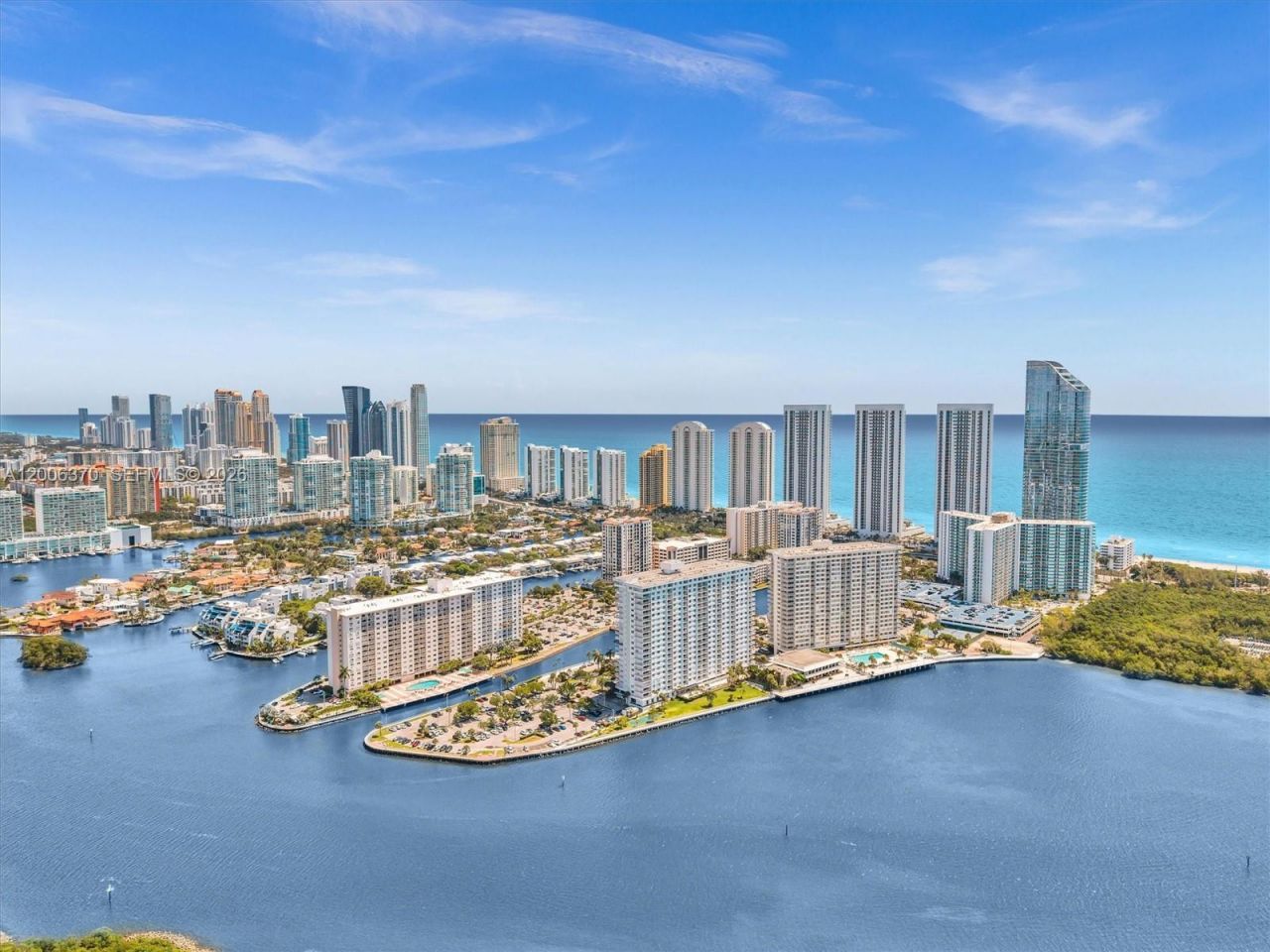 500 Bayview Dr , Unit 1731, Sunny Isles Beach, FL 33160 Photo