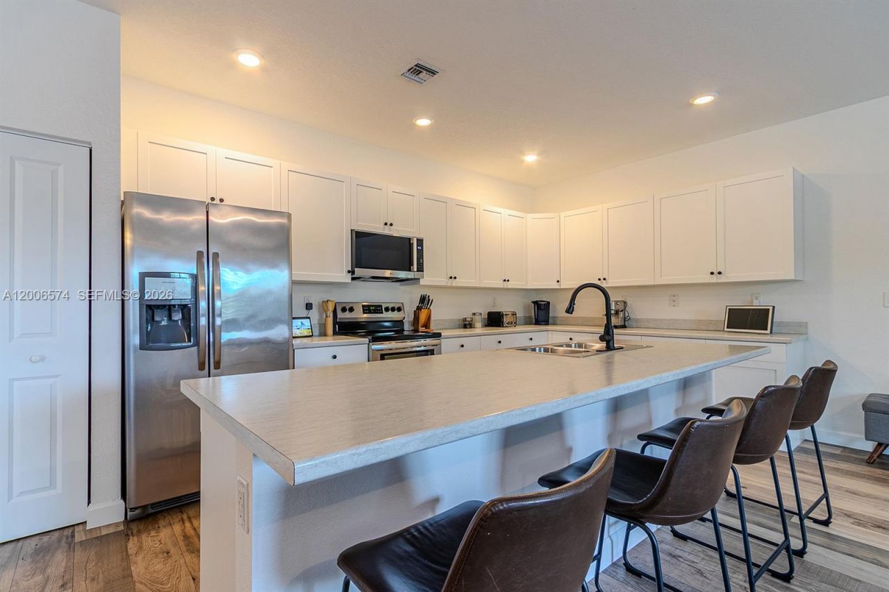 13680 SW 191st Ter , Miami, FL 33177 Photo