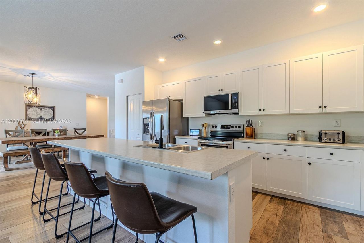 13680 SW 191st Ter , Miami, FL 33177 Photo