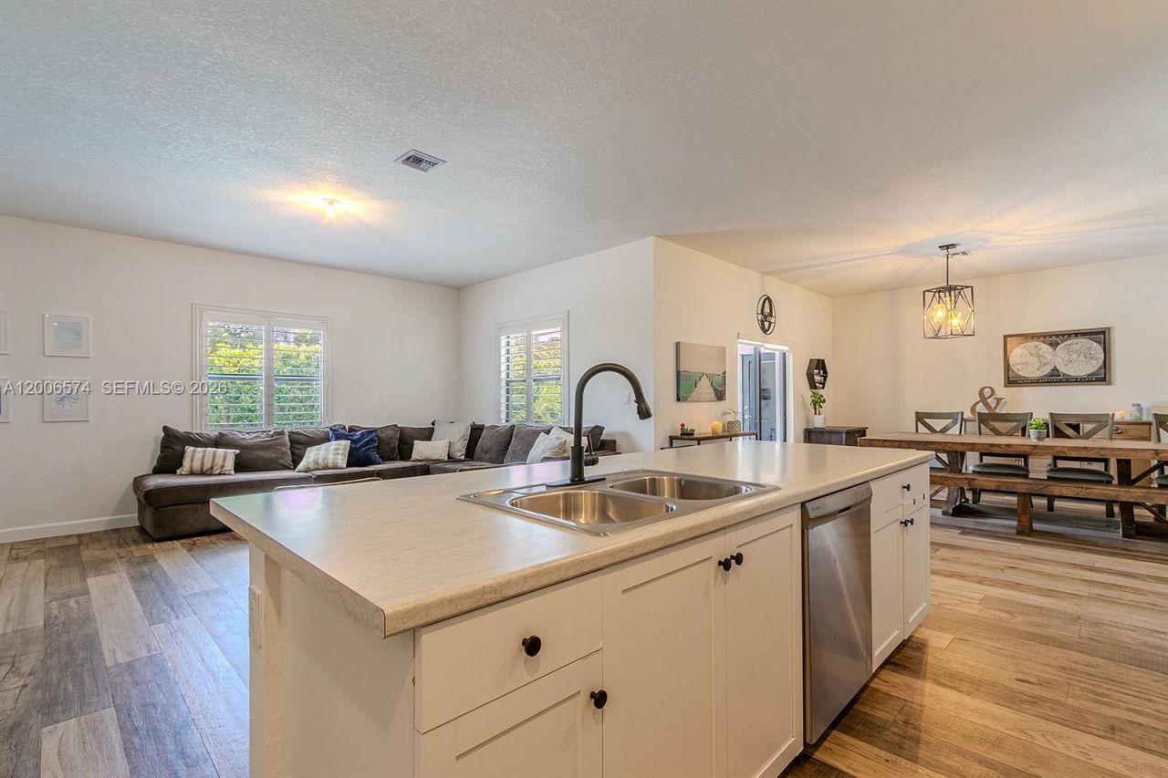 13680 SW 191st Ter , Miami, FL 33177 Photo