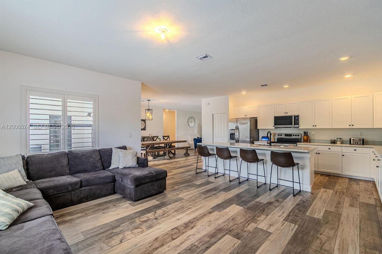 13680 SW 191st Ter , Miami, FL 33177 Photo