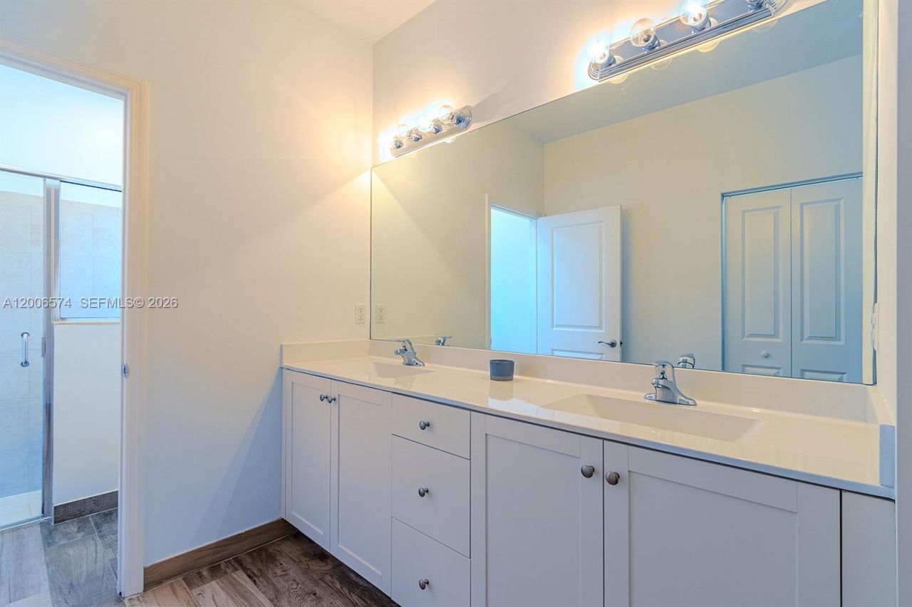 13680 SW 191st Ter , Miami, FL 33177 Photo