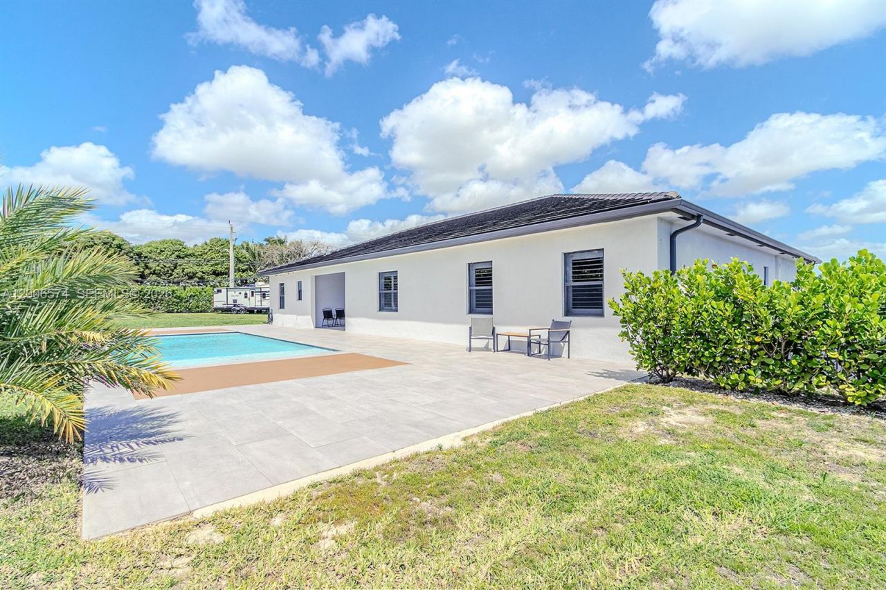 13680 SW 191st Ter , Miami, FL 33177 Photo