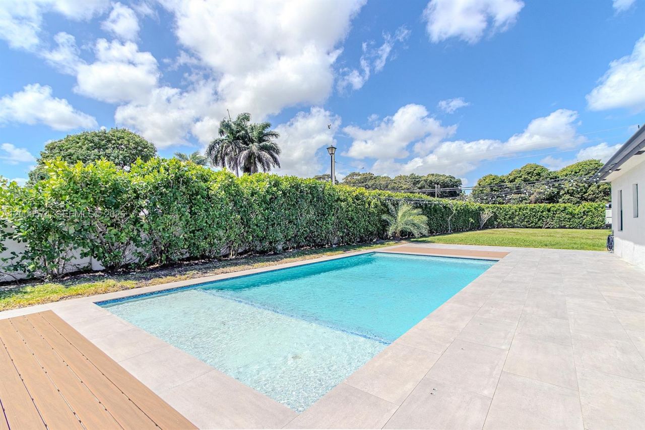 13680 SW 191st Ter , Miami, FL 33177 Photo