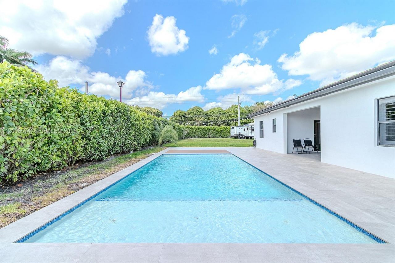 13680 SW 191st Ter , Miami, FL 33177 Photo