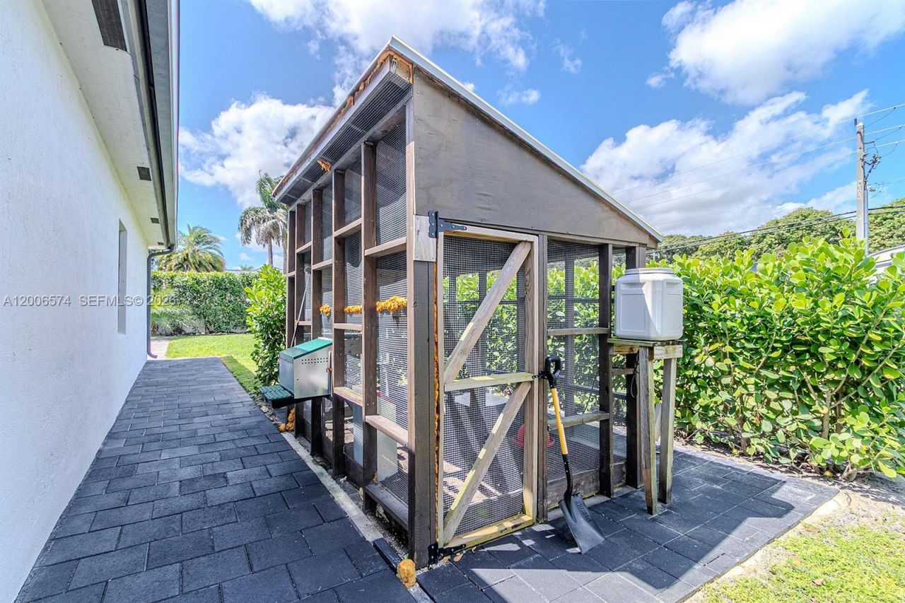 13680 SW 191st Ter , Miami, FL 33177 Photo