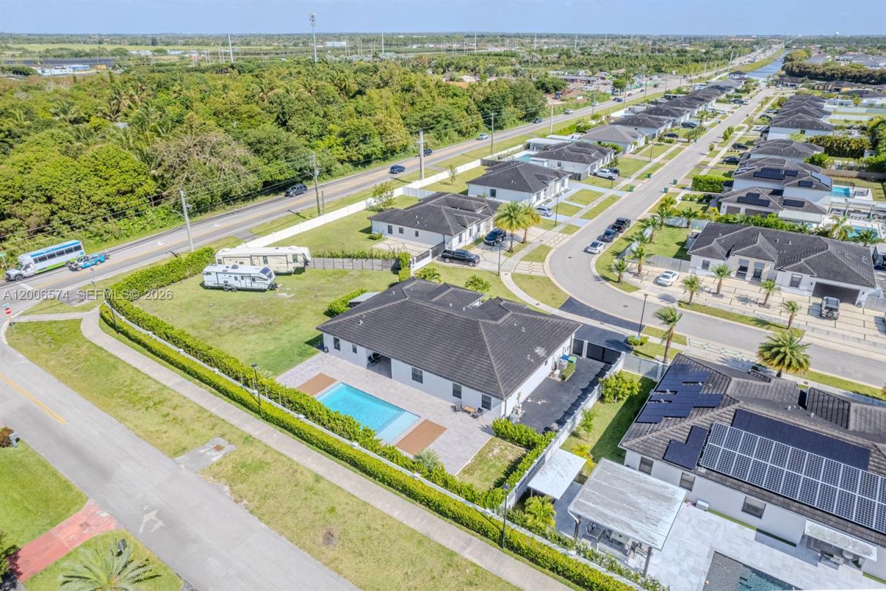 13680 SW 191st Ter , Miami, FL 33177 Photo