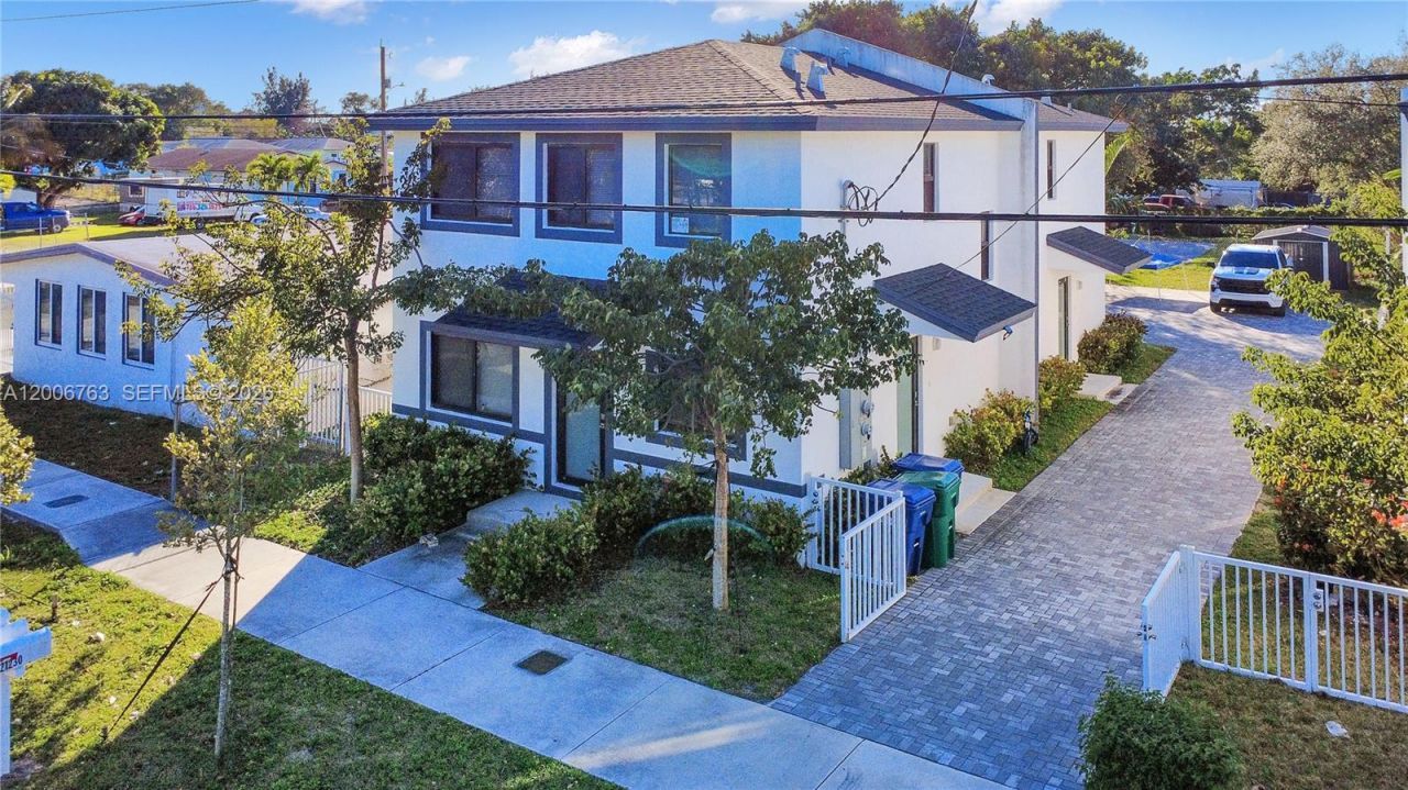 21226 SW 119th Ave , Unit 21226, Miami, FL 33177 Photo