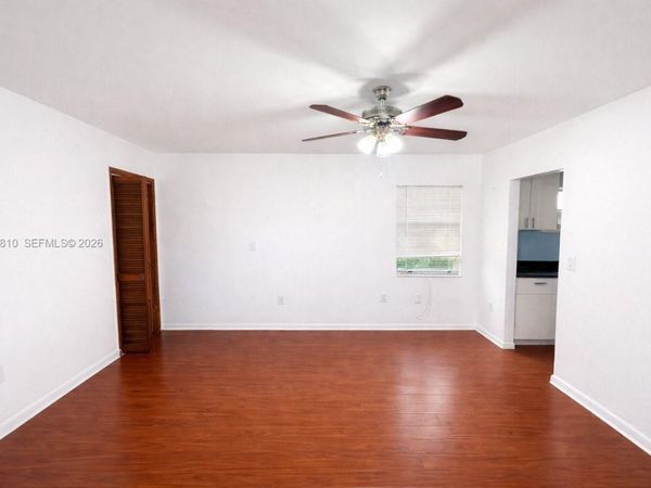 3547 SW 24th St , Unit Studio, Miami, FL 33145