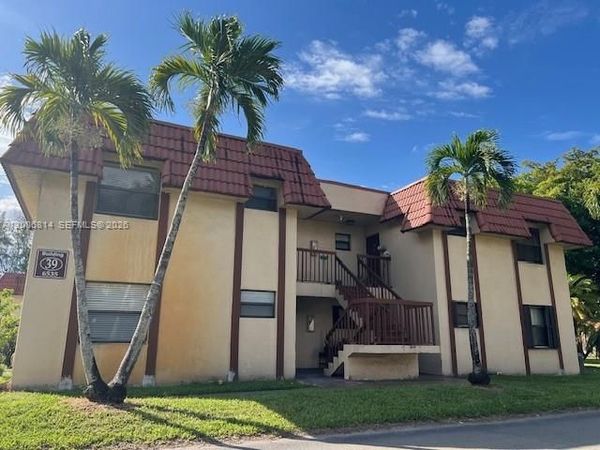 6535 W 26th Dr , Unit 11-39, Hialeah, FL 33016