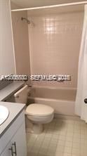 8290 Lake Dr , Unit 412, Doral, FL 33166 Photo