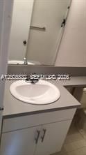 8290 Lake Dr , Unit 412, Doral, FL 33166 Photo