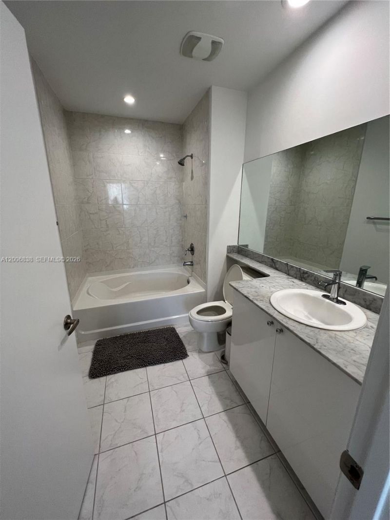 18800 NE 29th Ave , Unit PH25, Aventura, FL 33180 Photo