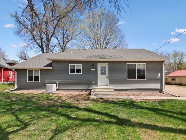 216 N Casey Street , Darwin, MN 55324