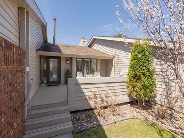 9528 Woodbridge Road, Bloomington, MN 55438