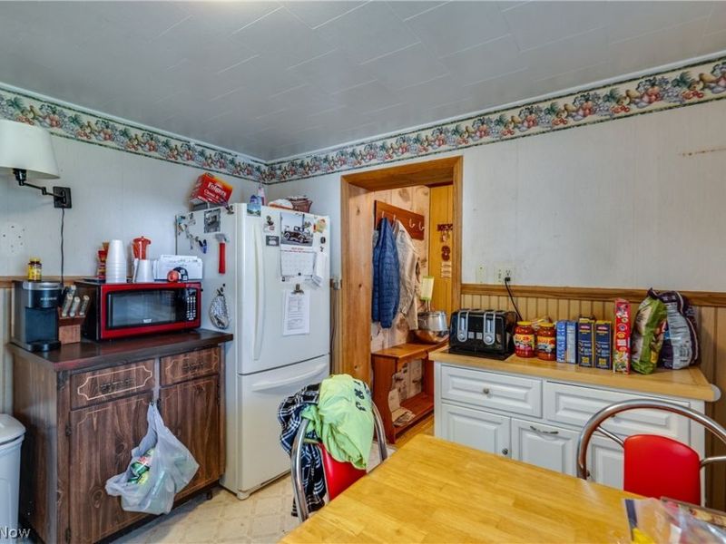 3797 Harper Avenue, Barberton, OH 44203 Photo 14