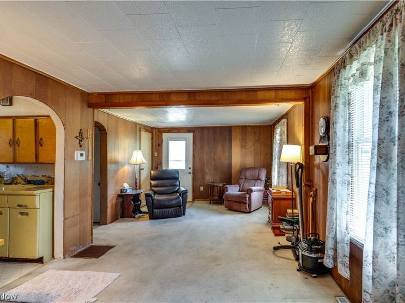 3797 Harper Avenue, Barberton, OH 44203 Photo 9