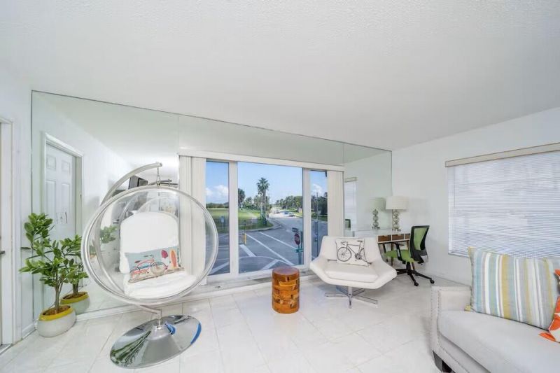 6 Lucerne Avenue, Unit 3, Lake Worth Beach, FL 33460 Photo
