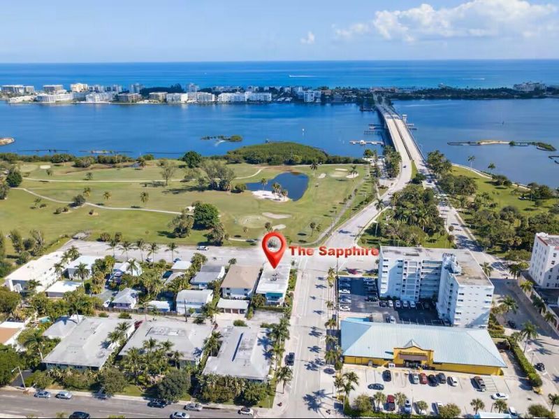 6 Lucerne Avenue, Unit 3, Lake Worth Beach, FL 33460 Photo