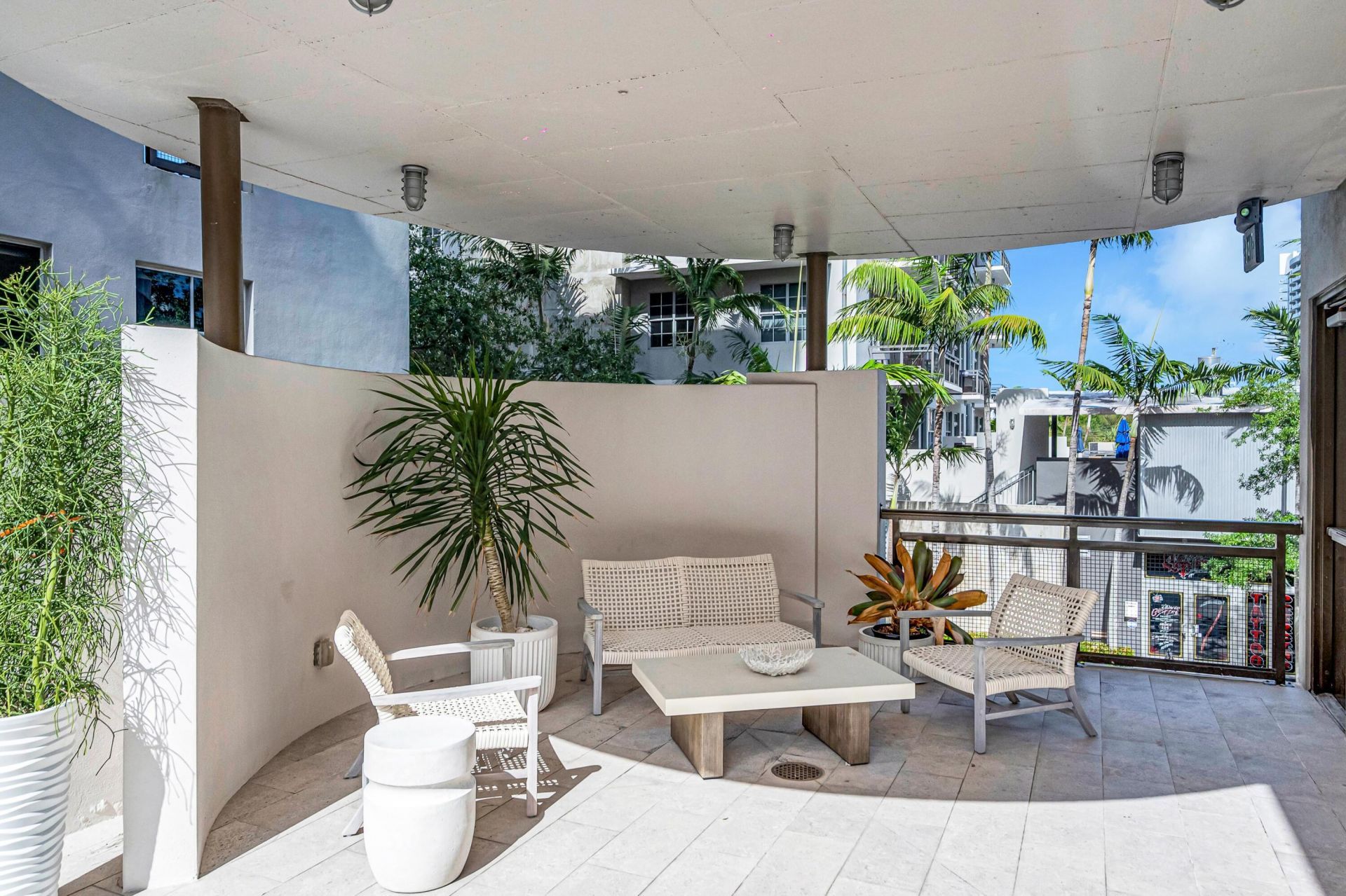 411 NW 1st Avenue, Unit 202, Fort Lauderdale, FL 33301 Photo