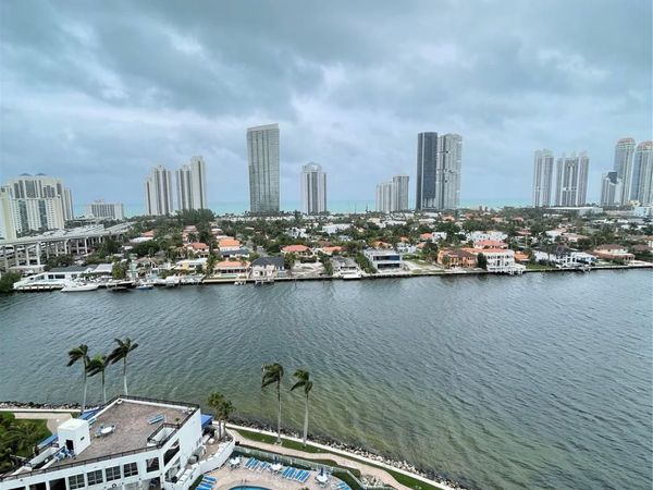 19101 NE 36th Place, Unit 1709, Aventura, FL 33180