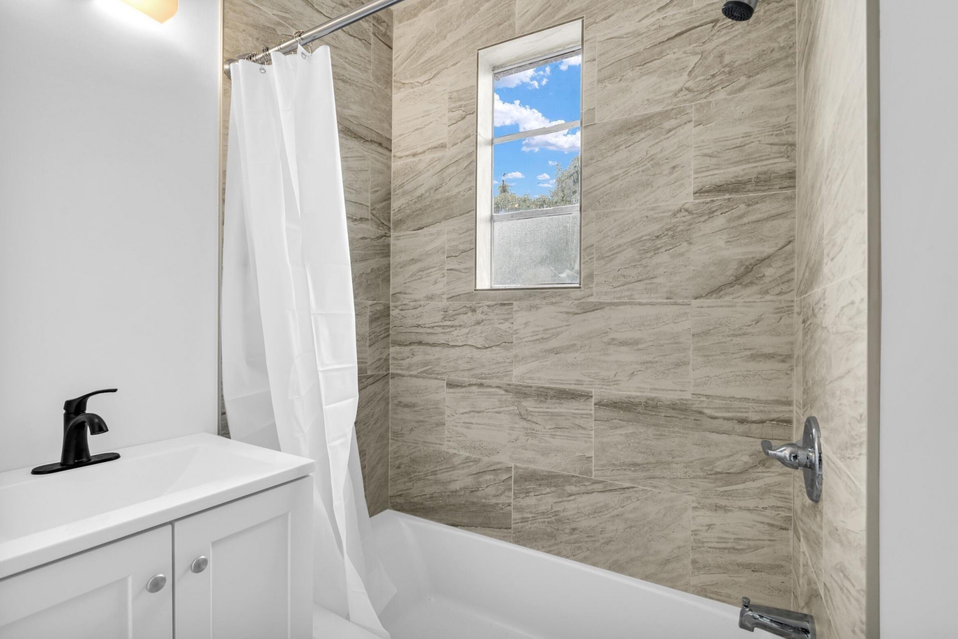 820 N Dixie Highway, Unit 4, Lake Worth Beach, FL 33460 Photo
