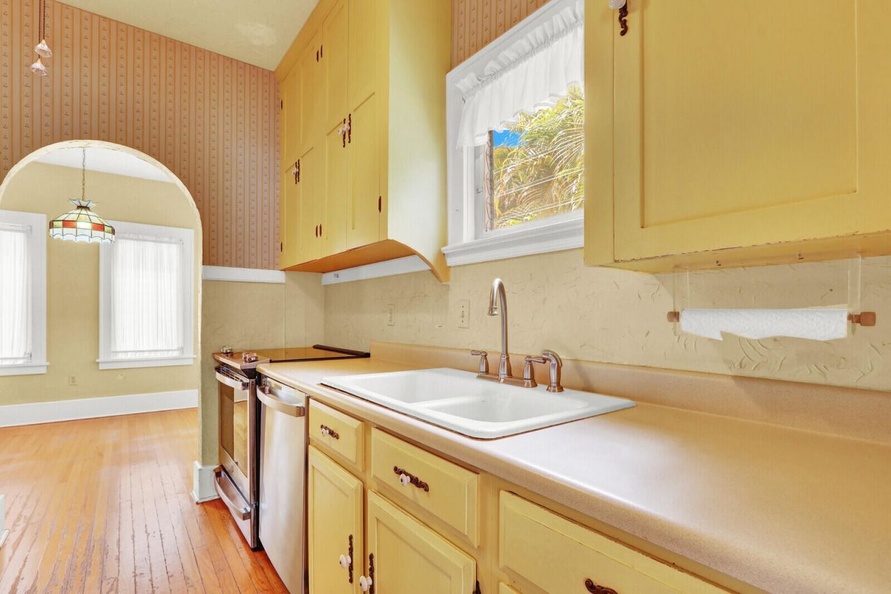 322 Westminster Road, West Palm Beach, FL 33405 Photo