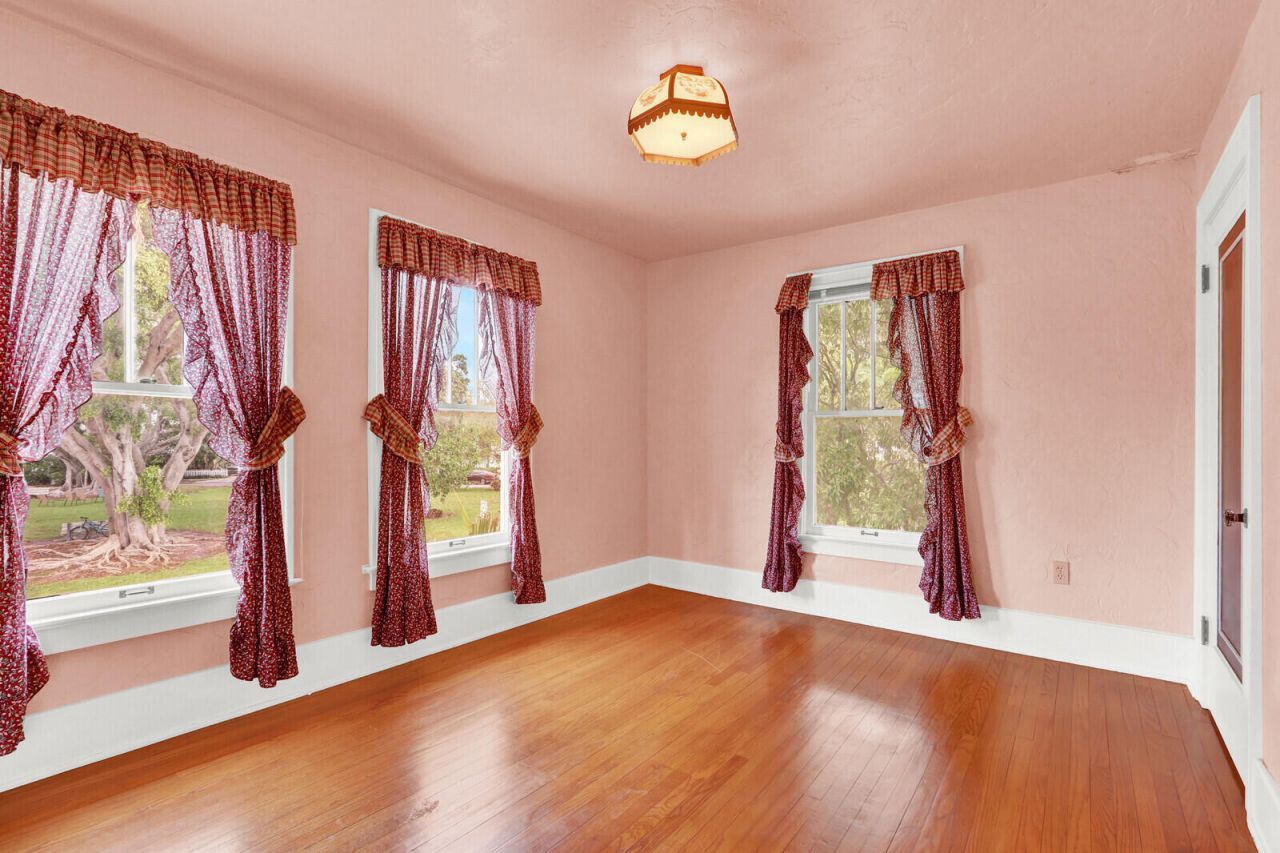 322 Westminster Road, West Palm Beach, FL 33405 Photo