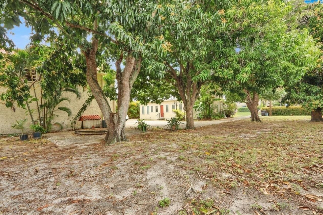 322 Westminster Road, West Palm Beach, FL 33405 Photo