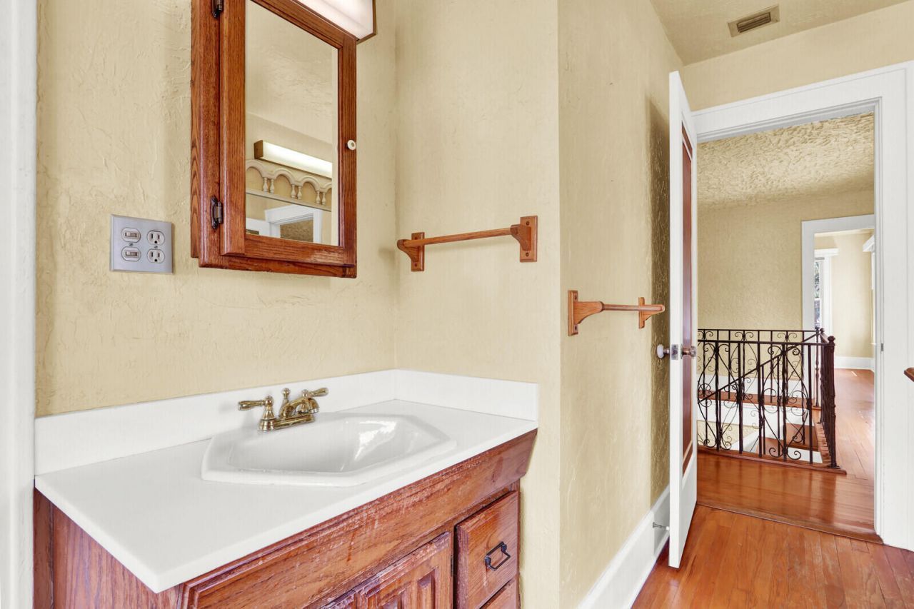 322 Westminster Road, West Palm Beach, FL 33405 Photo