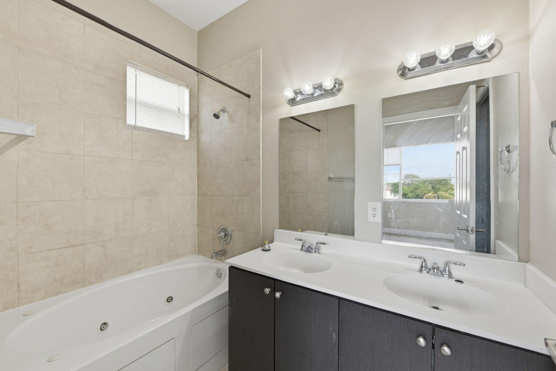 1705 Johnson Street, Unit D, Hollywood, FL 33020 Photo