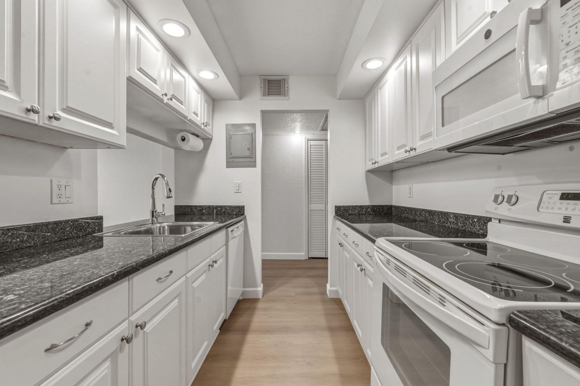 777 S Federal Highway, Unit Rp301, Pompano Beach, FL 33062 Photo