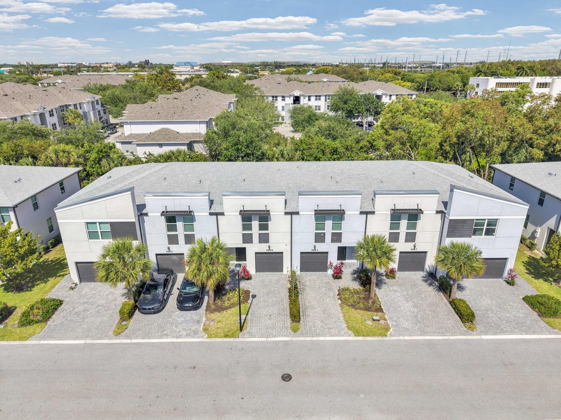 5659 Enclave Drive, Riviera Beach, FL 33407 Photo