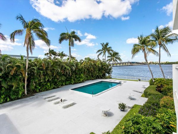 2860 S Ocean Boulevard, Unit 208, Palm Beach, FL 33480