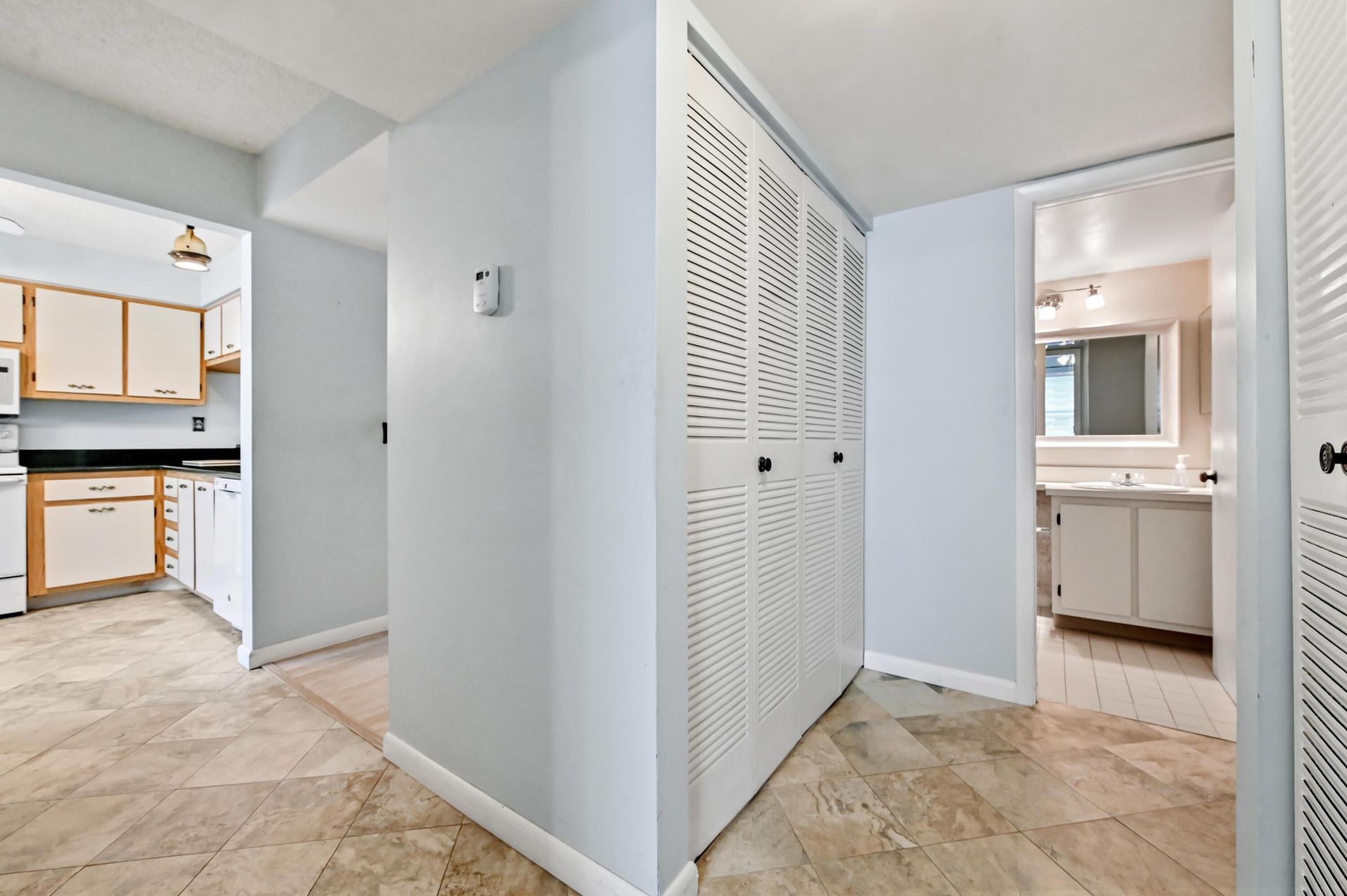 1701 Sabal Ridge Circle, Unit B, Palm Beach Gardens, FL 33418 Photo