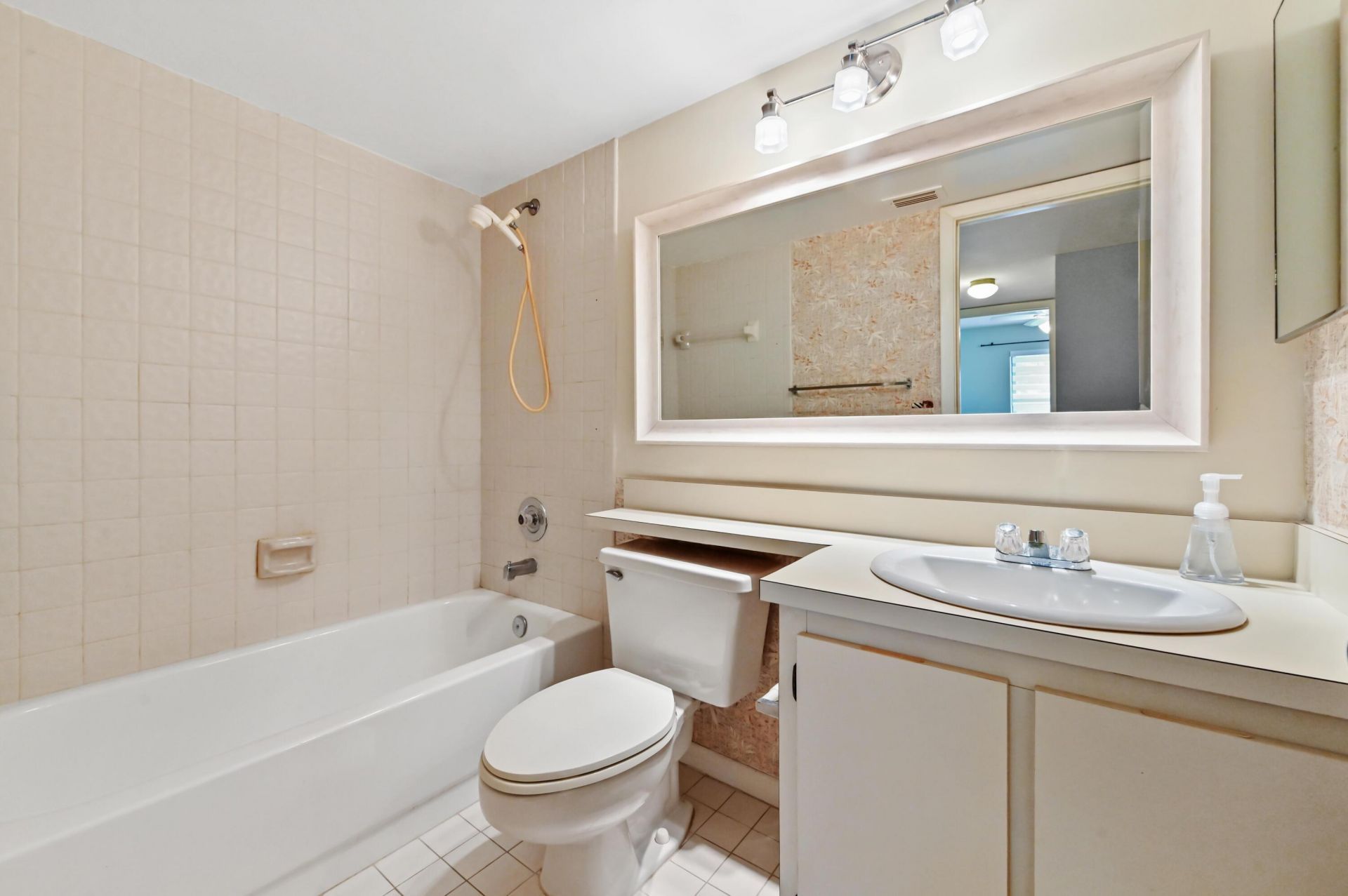 1701 Sabal Ridge Circle, Unit B, Palm Beach Gardens, FL 33418 Photo