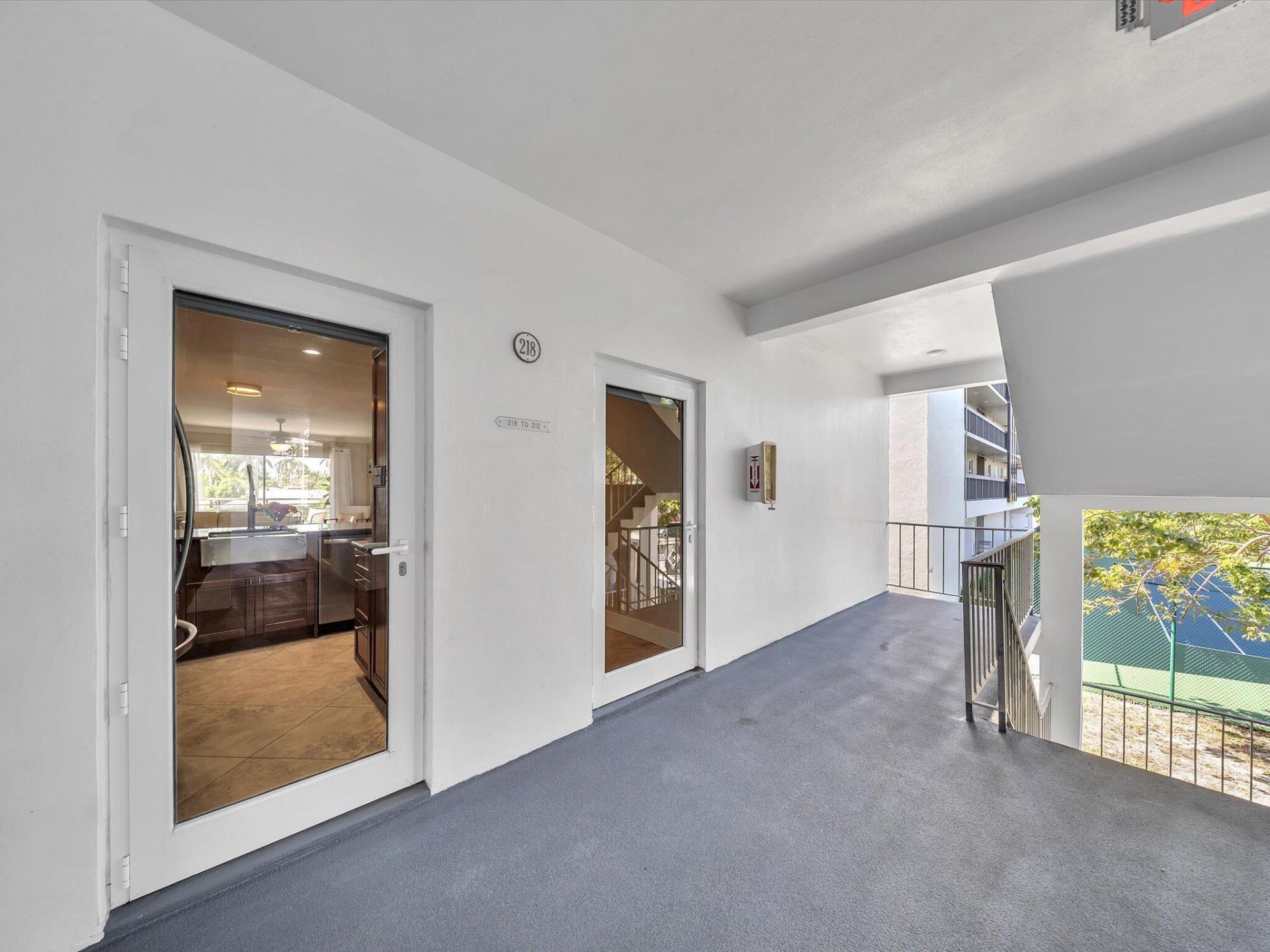 1461 S Ocean Boulevard, Unit 218, Lauderdale by the Sea, FL 33062 Photo
